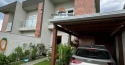 Casa com 3 Suítes nas Gaivotas – Ingleses Norte