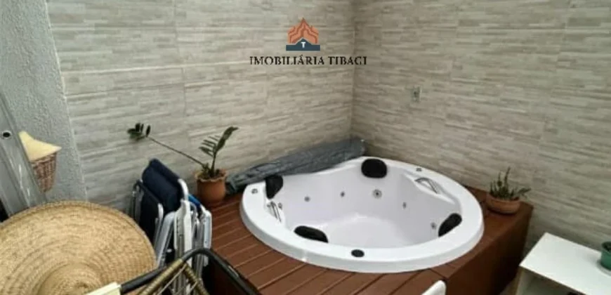 Casa com 3 Suítes nas Gaivotas – Ingleses Norte