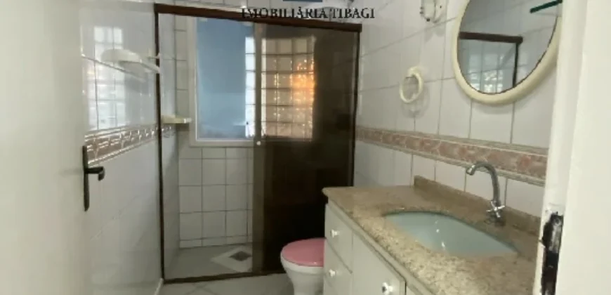 Casa com Piscina e Anexos Independentes – Cachoeira do Bom Jesus