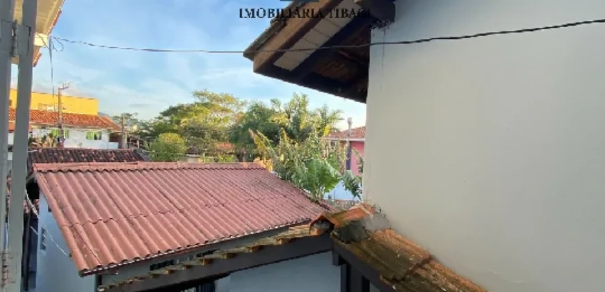 Casa com Piscina e Anexos Independentes – Cachoeira do Bom Jesus