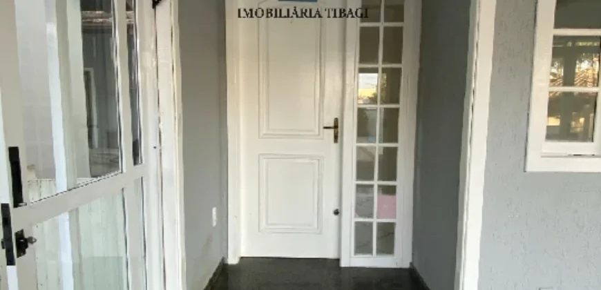 Casa com Piscina e Anexos Independentes – Cachoeira do Bom Jesus