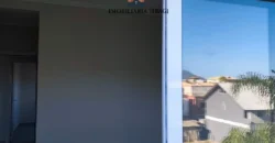 Apartamento Reformado a 900m do Mar – Ingleses