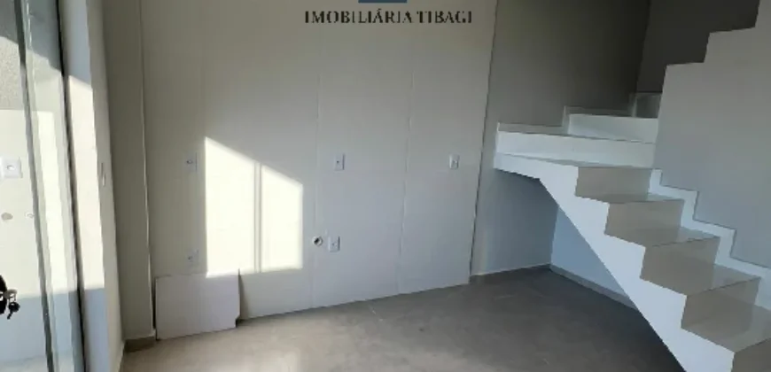 Sobrado Novo com 2 Suítes – Excelente Localização nos Ingleses